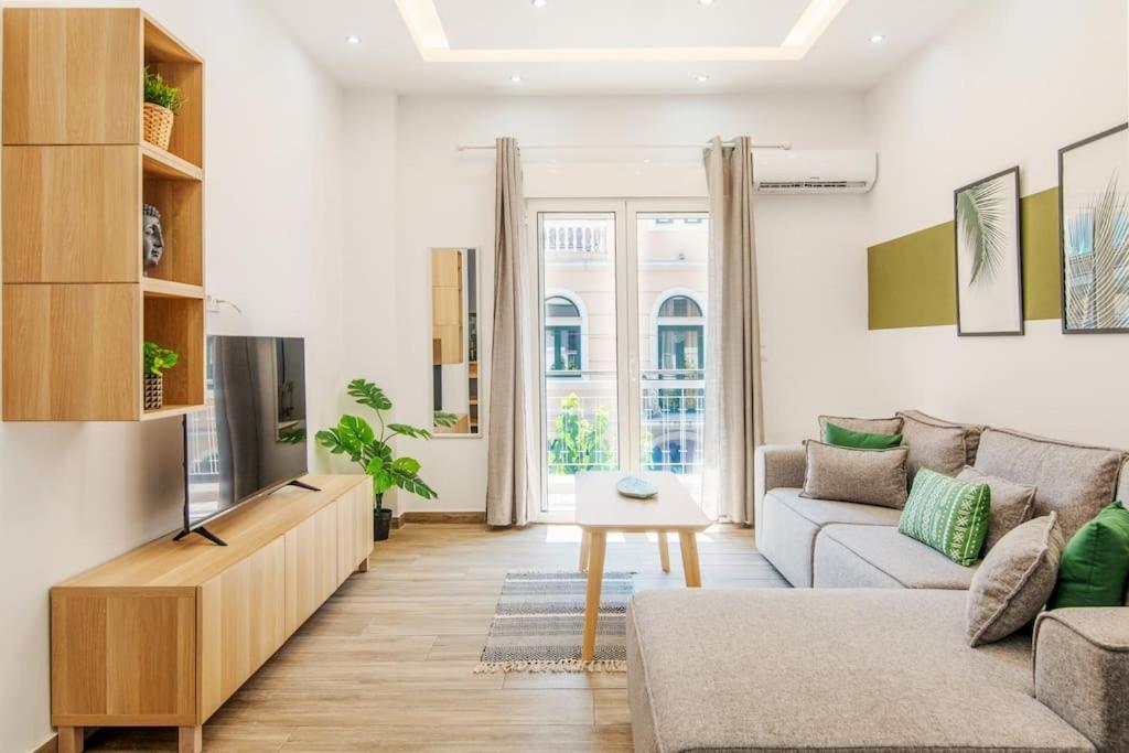 Charming With An Athenian Feel In Psyri Athens